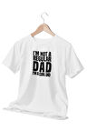 I 'm Not A Regular Dad I'm A Cool Dad Baskılı Eğlenceli Hediyelik Beyaz Unisex T-Shirt