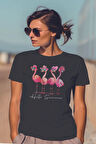Hello Summer Pembe Flamingolar Baskılıyaz Temalı Unisex Regular Fit Pamuklu Siyah Tişört