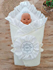 Yenidoğan Piramitland Soft Taç Nakışlı Bebek Battaniyesi Kundak Krem