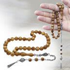 Kararmaz Metal Arnavut Zincir Püsküllü Küre Kesim Açık Kahverengi Cilalı Kuka Tesbih