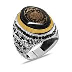 Siyah Kehribar Taş Üzerine Hüsn-i Hat 33 Besmele-i Şerif Yazılı Oval Tasarım 925 Ayar Gümüş Erkek Yüzük