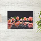 Güller ve Mum Posteri 50X70 CM