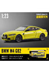 BMW M4 1:23 BMW M4 G82 Kapıları Açılabilen Model Araba Yeşil
