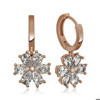 Gümüş Beyaz Çiçek Kadın Küpe