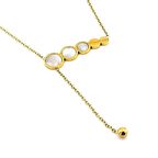 SIRALI BEŞ DAİRE SEDEF TAŞLI SARI RENK ÇELİK KADIN KOLYE Q0511