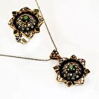 Kök Zümrüt Taşlı Elmas Montürlü Gümüş Set 177