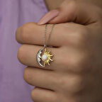 Supertrend Gümüş Opal Beyaz Taşlı Ay Güneş Kadın Kolye