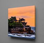 DALGALAR ARASINDA BUTİK KAFE