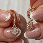 STİLLOVE Gümüş Rose Sallantılı Güneş Kadın Küpe