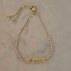 Modern Beyaz Taşlı Dikdörtgen Figürlü 14 Ayar Altın Plakalı Şeyma Bilekliği