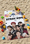 Stray Kids Plaj Havlusu – Enerji Dolu K-Pop Plaj Stili!"