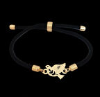 Asil Siyah Örgülü, Kuş Figürlü ve 14 Ayar Altın Plakalı T Bilekliği