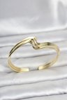 Zikzak Model Gold Renk Pirinç Kadın Bileklik TJ-BB8554