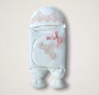 Yenidoğan Fistolu Fiyonk Kurdelalı Şapkalı Lüks Kız Erkek Bebek Ayaklı Kundak Bebek Battaniyesi Pembe