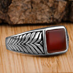 Kare Kırmızı Akik Taşlı 925 Ayar Gümüş Yüzük 