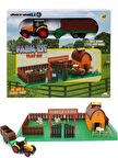 Römorklu Traktörlü - Ahırlı - Etrafı Çitle Çevrili - 3 Hayvan Figürlü Çiftlik Seti S00019419