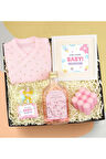 Kız Bebeğine Yeni Doğan Hediye Seti