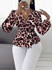 TUA MODA Kadın Uzun Kollu Kruvaze Yakalı Belden Kuşaklı Leopar Desenli Süprem Bluz