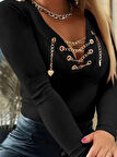 TUA MODA Kadın Uzun Kollu V çapraz Zincir Detaylı Kaşkorse Bluz