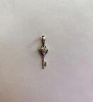 Kadın Gümüş Bileklik Uyumlu Kalbimin Anahtarı Model Charm