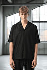 Apaş Yaka Kısa Kol Dokulu Erkek Gömlek - Siyah