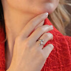 Taşlı Yunus Balığı Figürlü Şık Gümüş Yüzük