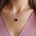 Oniks Taşlı Rose Gold Kaplama Gümüş Kolye