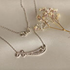 Kılıç Figürlü Zirkon Taşlı 925 Ayar Gümüş Kolye