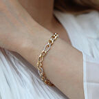 Zirkon Taşlı Geçmeli Gold Kaplama Hallow Bileklik