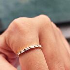 Pırlanta Taşlı Sıralı Baget Modern 14 Ayar Altın Alyans-Modern Eklem Yüzüğü