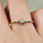 Gümüş Yüzük - Altıgen Minimal Signity Swaroski Taşlı (Zirkon)Tek Taş 925 Ayar Gümüş Yüzük