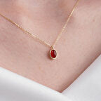 Bombeli Ruby Taşlı Sade Minimal Tasarım 925 Ayar Gümüş Kolye