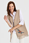 Kadın Eteği Çiçekli Püsküllü Yelek K.Bej