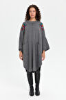 Kadın Dik Yaka Omuzları İşlemeli Fermuarlı Panço G.Melanj
