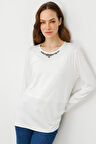 Kadın Sıfır Yaka Boncuk İşlemeli Penye Bluz Ekru