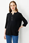 Kadın Açma Yaka Önü Düğmeli Bluz Siyah