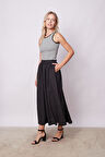Kadın Baharlık Kumaş Maxi Boy Cepli Fermuar Detaylı Bİlek Boy Uzun Etek-Siyah