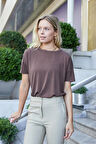 Kadın Modal Penye Geniş Sıfır Yaka Düşük Omuzlu Yanları Yırtmaçlı Bluz-Kahve