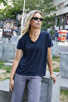Kadın İpeksi Modal Penye Esnek Kumaş V Yaka Düşük Omuzlu Kısa Kol T-shirt Bluz-Lacivert