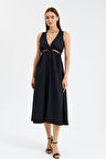 Daily Serisi Cut Out Detaylı Midi Elbise Siyah