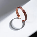 Dışı Sarmaşık Desenli İçi Dua İşlemeli Bakır Bilezik