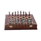 Orta Boy Metal Truvalılar Satranç Takımı Antik ve 