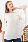 Kadın Beyaz Kolu Volanlı Kayık Yaka Bluz