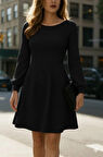 Kadın Uzun Kollu Kayık Yaka Kısa Triko Elbise