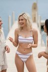 Riviera Beyaz / Kırmızı / Lacivert Çizgili Premium Bandeau  Bikini Üstü