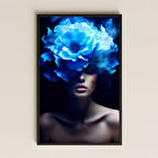 Sisli Mavi Çiçekli Kadın Portresi Temalı Sanatsal Pleksi Tablo