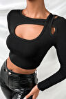 Kadın Siyah Göğüs Dekolteli Çapraz Askılı Uzun Kollu Crop Top Bluz