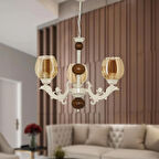 ÜÇ KOLLU AHŞAPLI KREM RENGİ SAVA ZAMAK AVİZE BAL RENGİ CAMLI