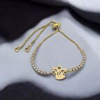 Anlam Dolu Bir Şıklık Sunan, Özel Mevlana Motifli Beyaz Taşlı ve 14 Ayar Altın Plakalı V Harfli Bileklik