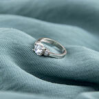 Yanları Halkalı 925 Ayar Gümüş Tektaş Yüzük